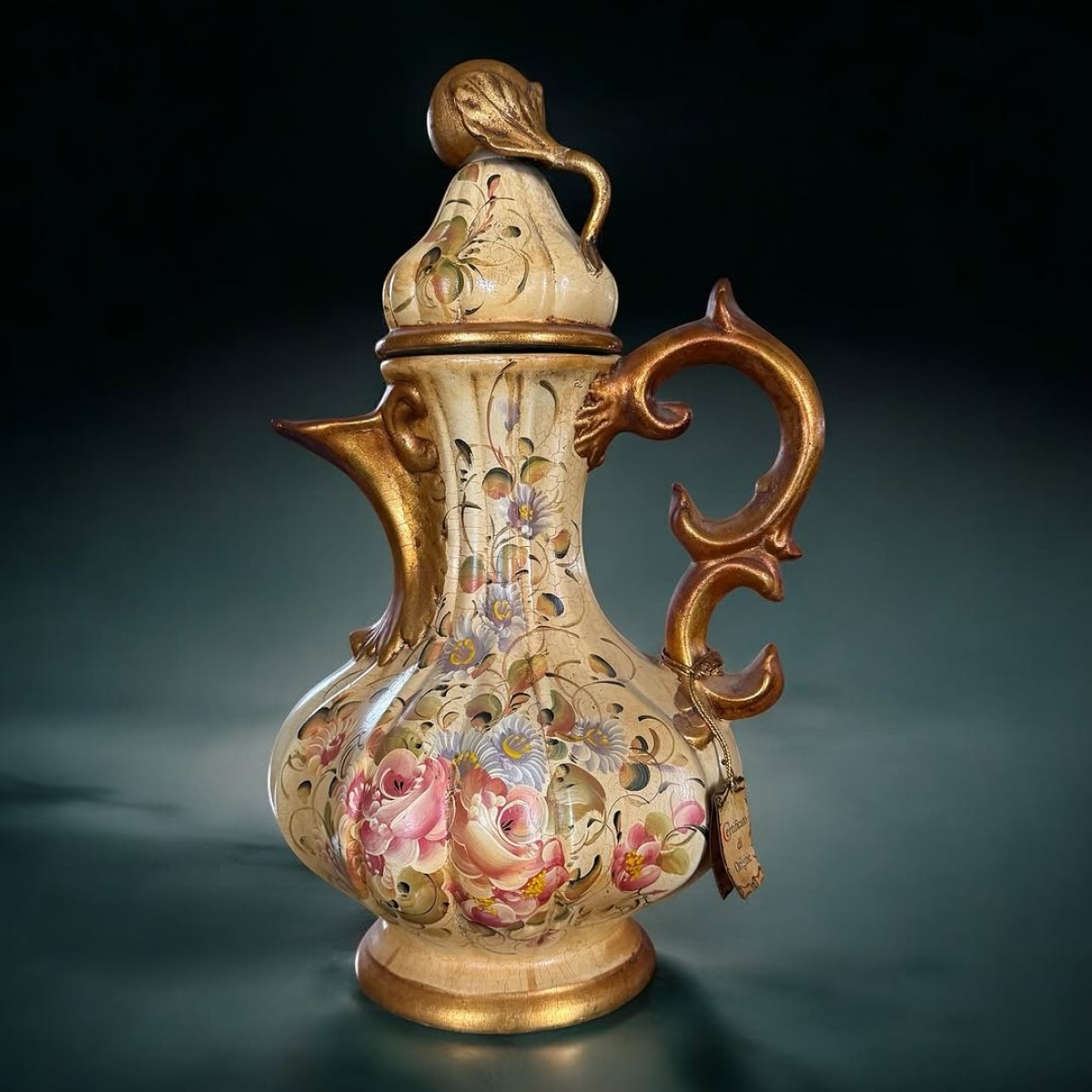 Valle d’Oro imzalı el boyama seramik sürahi