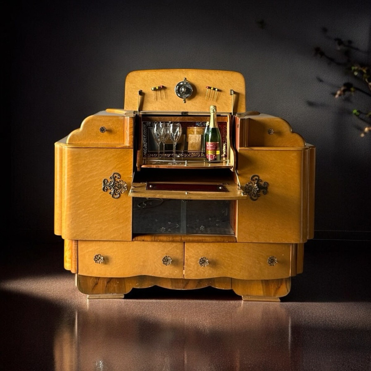 1930’lar Fransız Heron Furniture Etiketli Orijinal Art Deco Kokteyl Barı