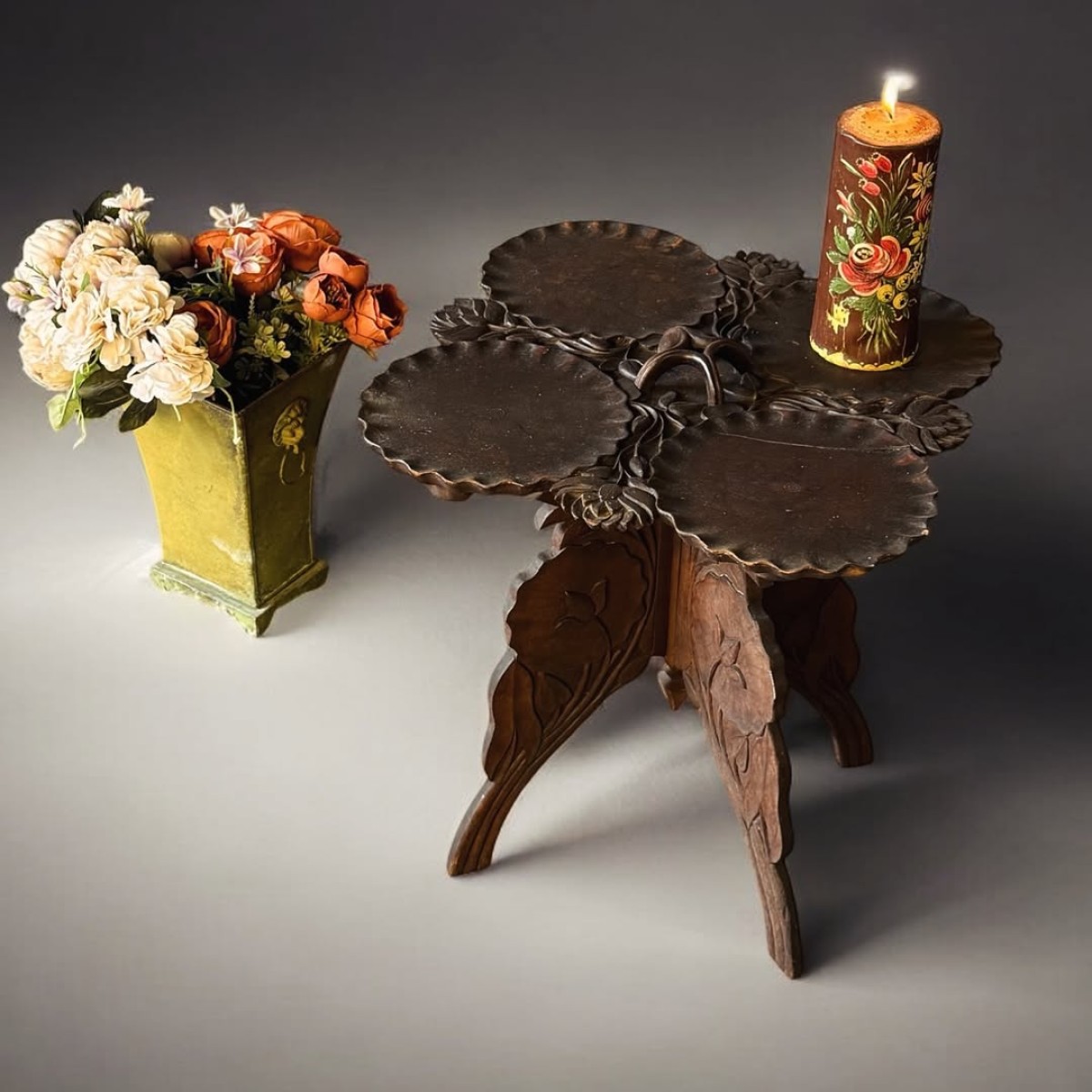 1910’lar Masif Maun El Oyması Lotus Sehpa