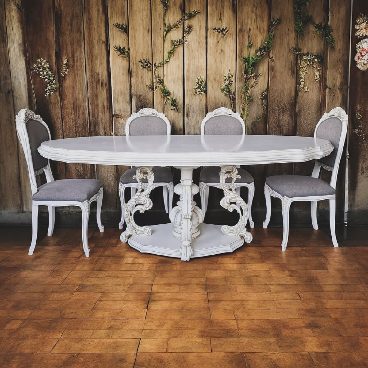 İtalyan Rönesans Revival stili yemek masası