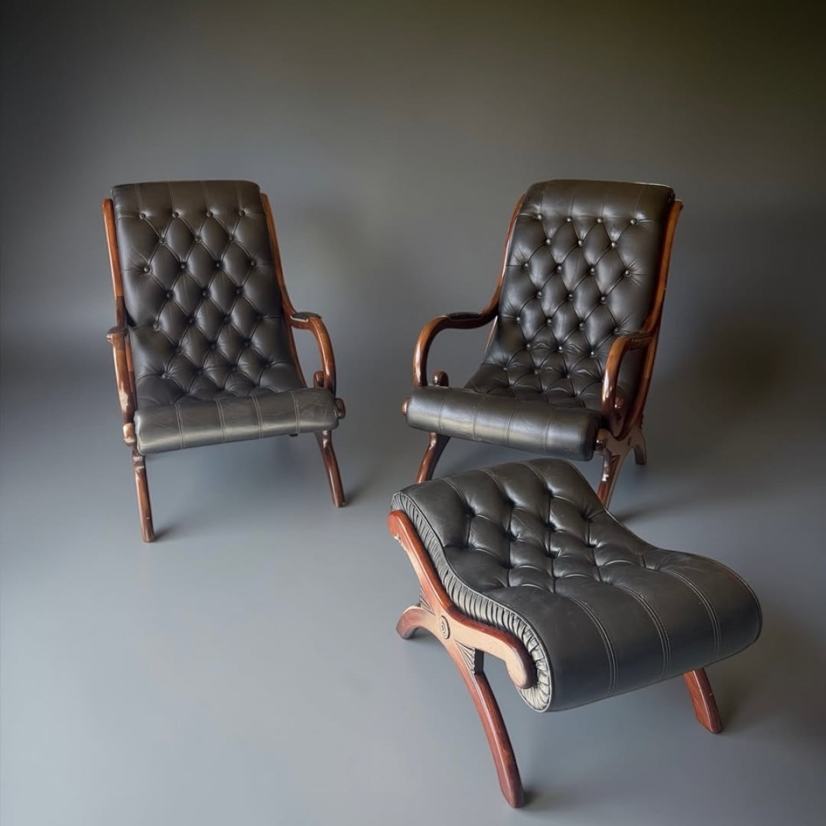 İngiliz Chesterfield Okuma Koltukları