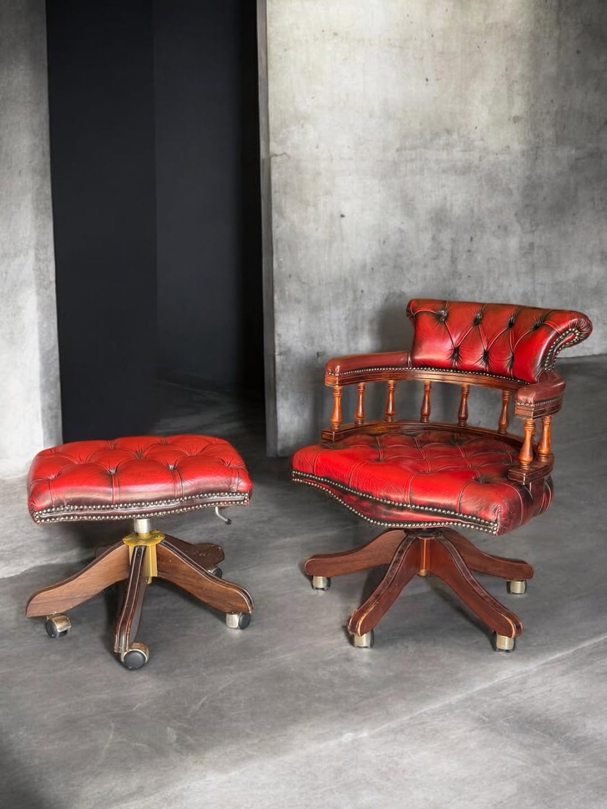 1960’lar İngiliz Chesterfield Kaptan Koltuğu